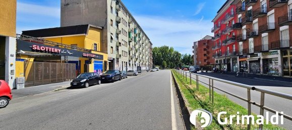 1 bedroom Apartment in Milan, Italy No. 299070 22