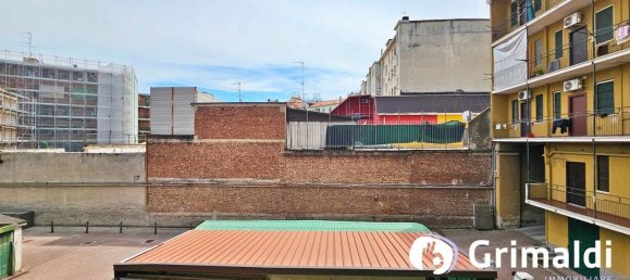 1 bedroom Apartment in Milan, Italy No. 299070 11