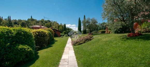 3 غرف نوم فيلا في Soiano del Lago, Italy رقم 135069 21