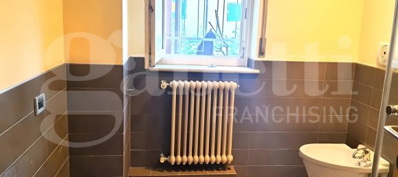 2 bedrooms Apartment in Avezzano, Italy No. 294732 16