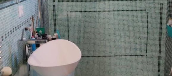 4 rooms Apartment in Livorno, Italy No. 225732 10