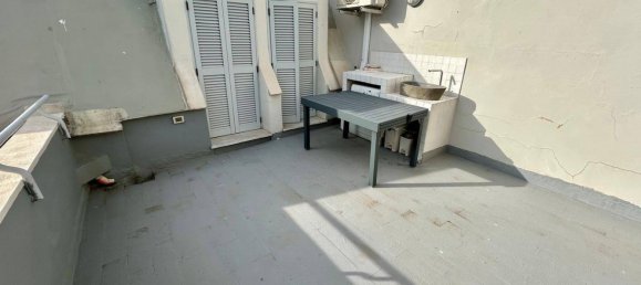 4 rooms Apartment in Livorno, Italy No. 225732 13