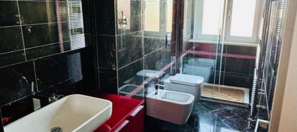 4 rooms Apartment in Livorno, Italy No. 225732 12