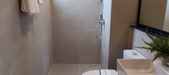 Кафе / ресторан с 4 спальнями в Банг Каео, Таиланд № 24504 7