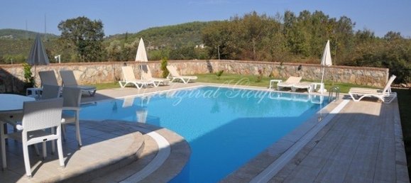 Villa de 4+1 en Fethiye, Turkey No. 28840 3