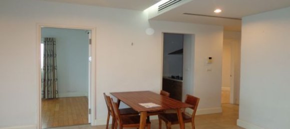 3 bedrooms Apartment in Tay Ho, Vietnam No. 6971 2