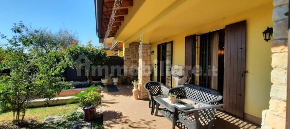 Villa de 2 dormitorios en Desenzano del Garda, Italy No. 296792 22