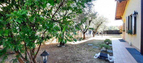 Villa de 2 dormitorios en Desenzano del Garda, Italy No. 296792 23