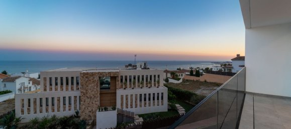 Villa de 4 dormitorios en Benalmádena, Spain No. 31301 40