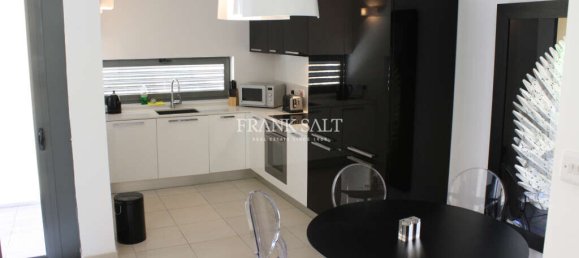 Квартира с 1 спальней в Сент-Джулианс, Мальта № 8985 10