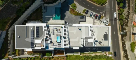 6 bedrooms Penthouse in Funchal, Portugal No. 176663 3