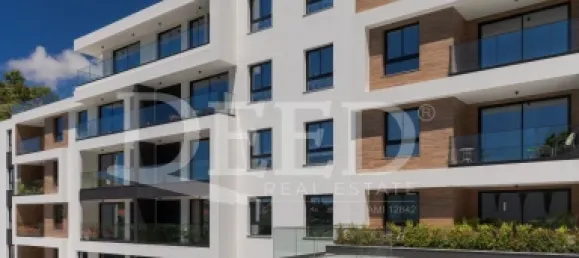 6 bedrooms Penthouse in Funchal, Portugal No. 176663 5