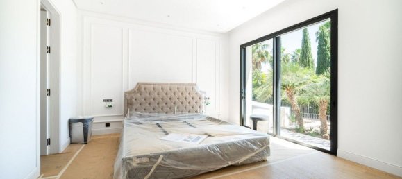 9 bedrooms Villa in Marbella, Spain No. 27834 16
