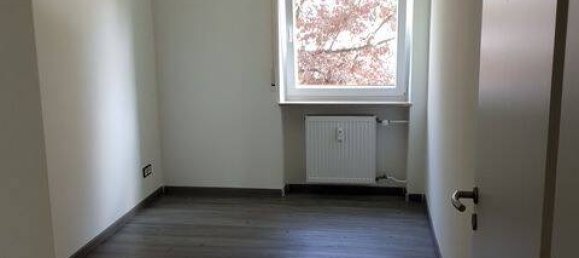 Apartamento de 3 habitaciónes en Roth, Germany No. 296932 5