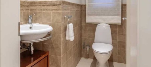 4 bedrooms Commercial property in Limassol, Cyprus No. 20303 11