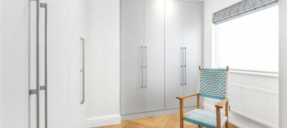 3 bedrooms Bungalow in London, United Kingdom No. 6685 18