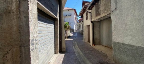 2 bedrooms Apartment in Brescia, Italy No. 277772 3