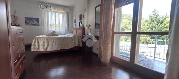 4 bedrooms House in Sarzana, Italy No. 343297 2