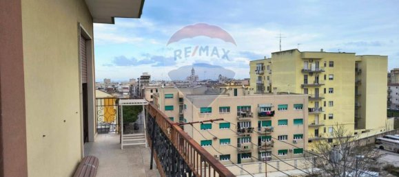 2 bedrooms Apartment in Trani, Italy No. 344250 5