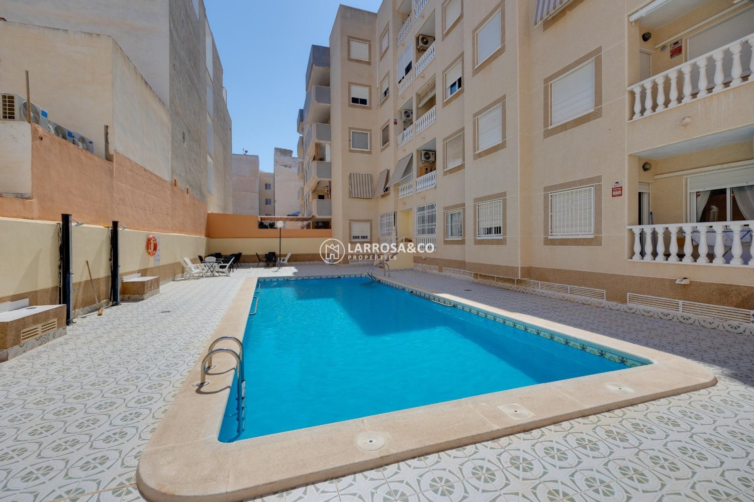 2 chambres Appartement à Torrevieja, Spain No. 262952