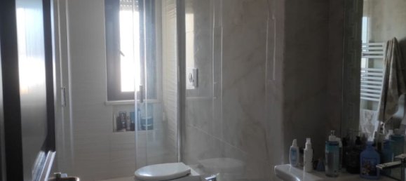 4 rooms Apartment in Taranto, Italy No. 78595 15