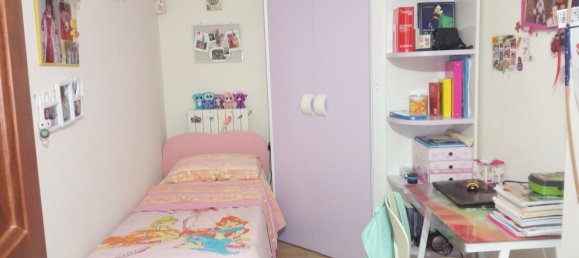 4 rooms Apartment in Taranto, Italy No. 78595 7