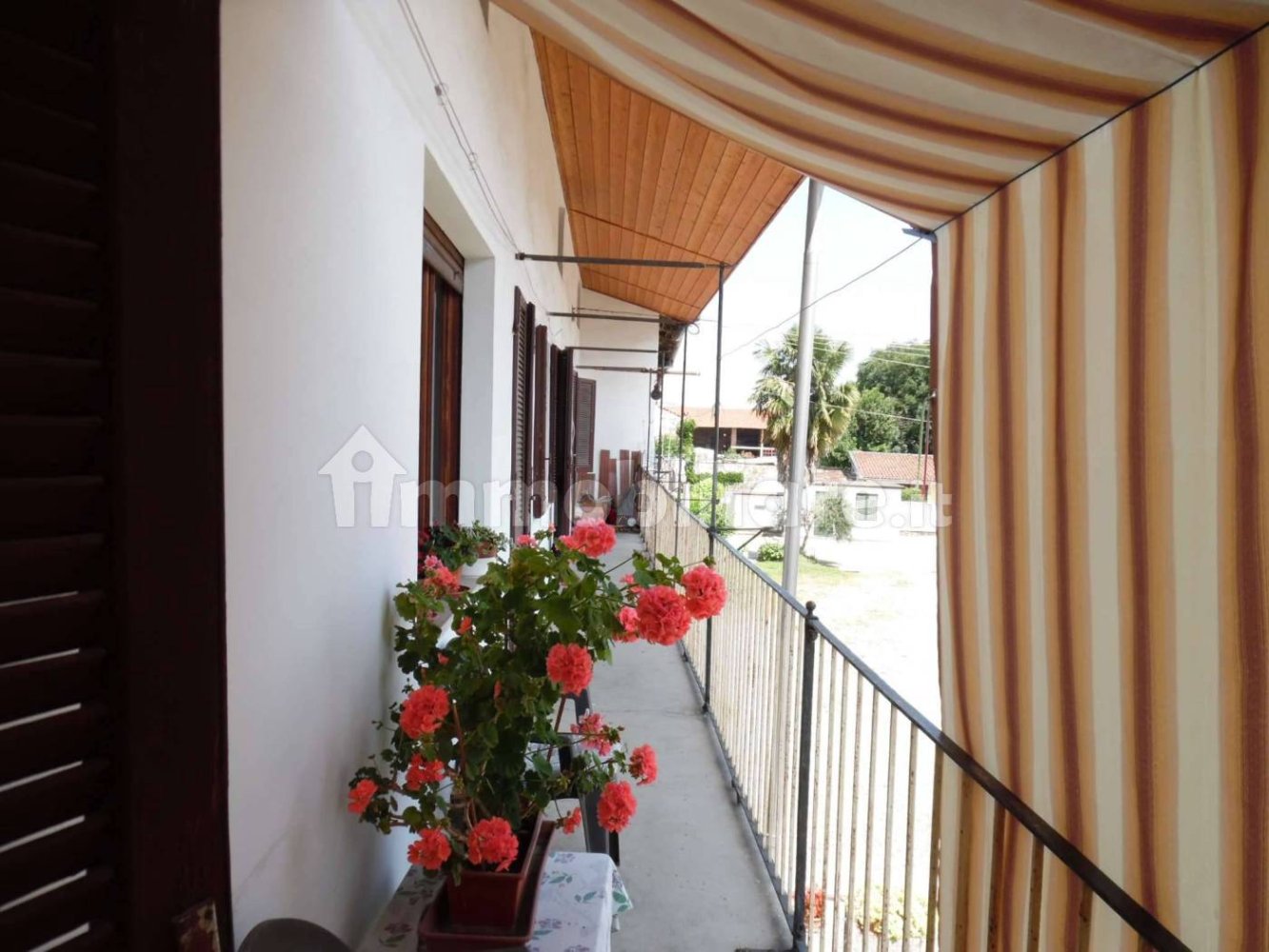 3 bedrooms Apartment in Pavone Canavese, Italy No. 178485