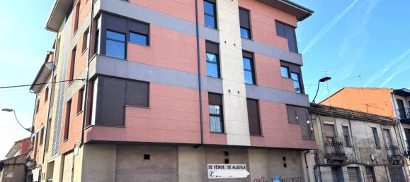 174m² Commercial property in San Andres del Rabanedo, Spain No. 80069 5