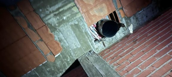 174m² Commercial property in San Andres del Rabanedo, Spain No. 80069 12