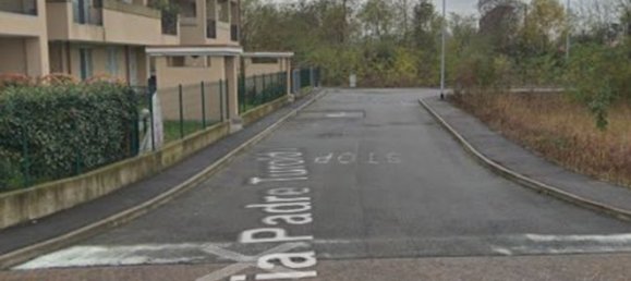 4 rooms Apartment in Inzago, Italy No. 184877 2