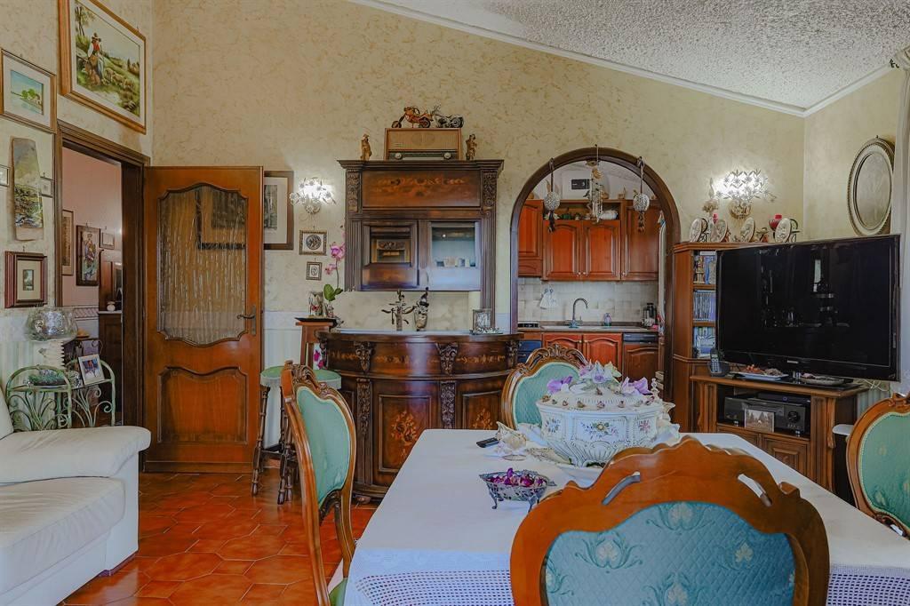 4-salle Penthouse à Frascati, Italy No. 38927