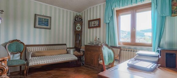 4-salle Penthouse à Frascati, Italy No. 38927 27