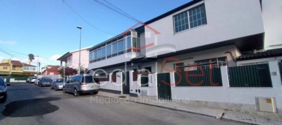 3 غرف نوم منزل في Cascais, Portugal رقم 28001 48