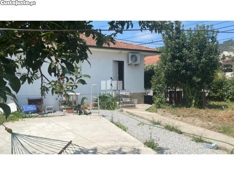Grundstück in Marco de Canaveses, Portugal 570m², Nr. 54910