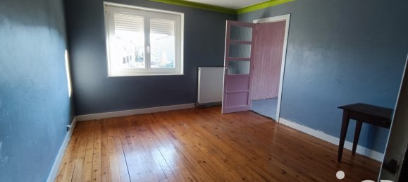 Adosado de 4 habitaciónes en Estivareilles, France No. 265394 7