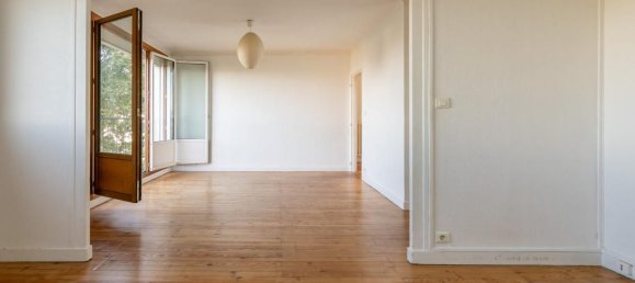2 bedrooms Apartment in Nantes, France No. 322312 4