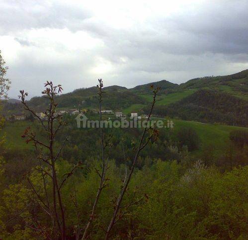 Casa de 8 dormitorios en Viano, Italy No. 129154