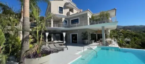 7 bedrooms Villa in Marbella, Spain No. 29871 16