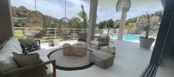 7 bedrooms Villa in Marbella, Spain No. 29871 15
