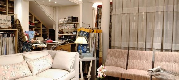 Propriété commerciale à Quarrata, Italy 560m² No. 45228 18