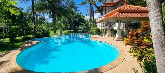 4 bedrooms House in Kathu, Thailand No. 61031 2