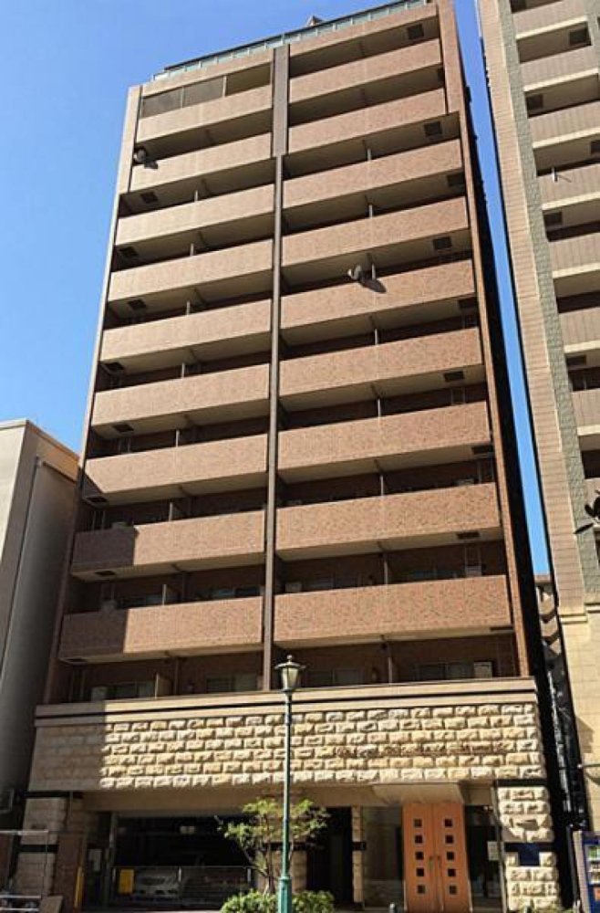 Studio in Hyogo, Japan No. 1594