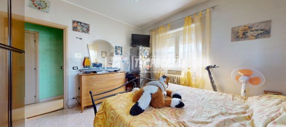 3 bedrooms Apartment in Rivoli, Italy No. 89228 4