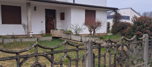 5-Zimmer Haus in San Giorgio delle Pertiche, Italy, Nr. 77412 4