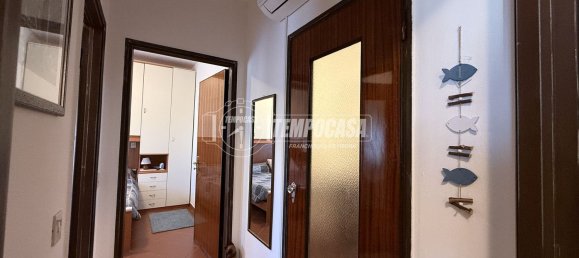 3-salle Appartement à Comacchio, Italy No. 14282 18
