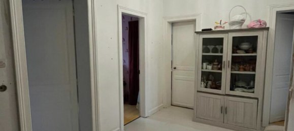 6 bedrooms House in Onnaing, France No. 74947 8