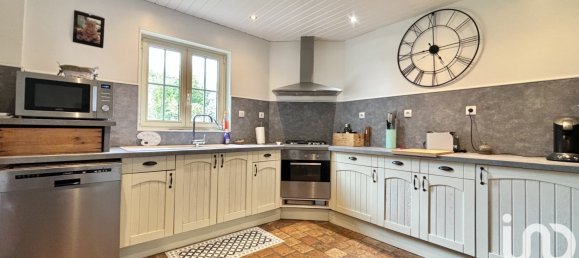 4 bedrooms House in Chateau-Renard, France No. 209629 12