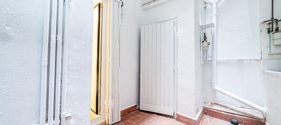 2 rooms Apartment in Barcelona, Spain No. 400 17