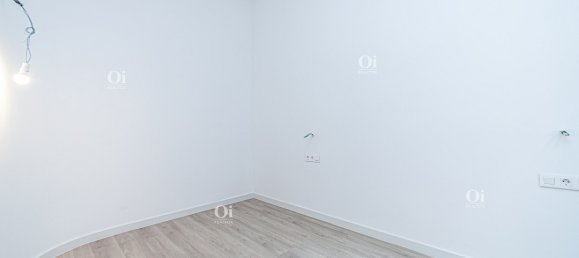 2 rooms Apartment in Barcelona, Spain No. 400 10