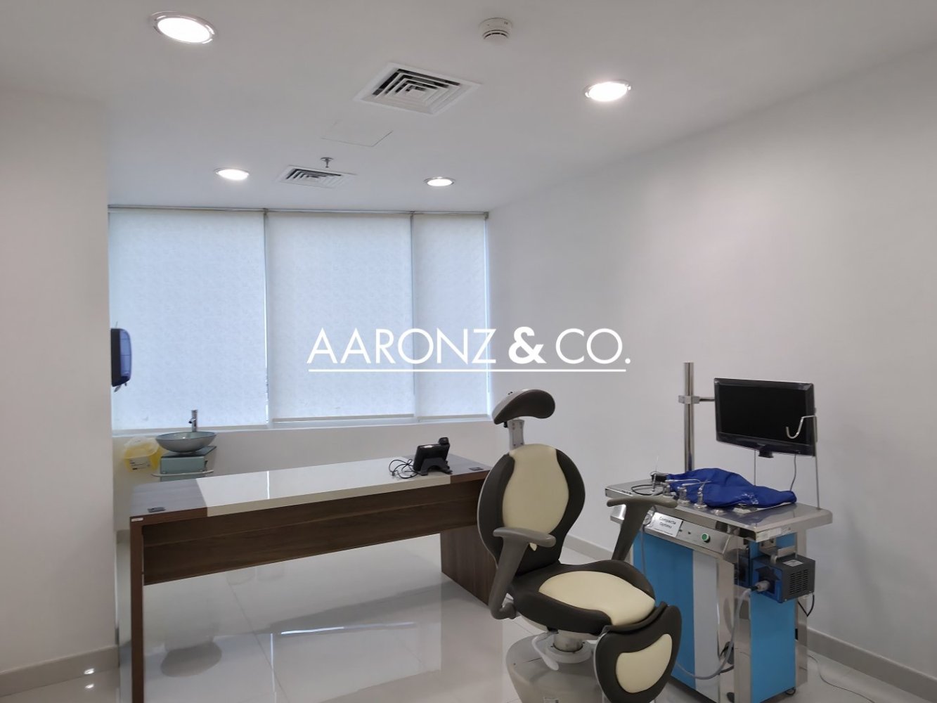 Büro in Jumeirah Lake Towers, UAE 255m², Nr. 114102